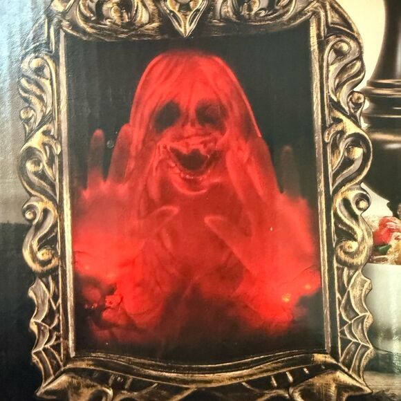 NEW Spooky Red Ghostly Illuminated Haunted Mirror 14x11 - Picture 1 of 6